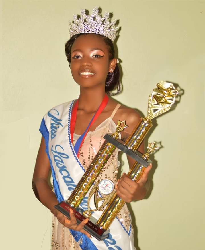 Missaolla Néhiseda Desameau couronnée Miss Lascahobas 2022