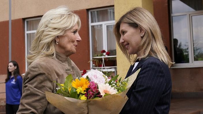 Jill Biden rend une visite surprise à Olena Zelenska à l’occasion de la fête des mères