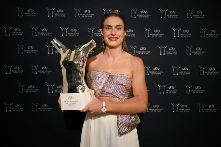 Alexia Putellas, élue meilleure joueuse de l’année par l’UEFA