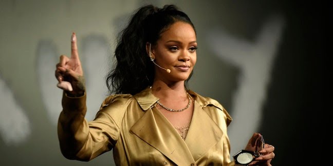 Rihanna soti yon mizik 6 lane apre