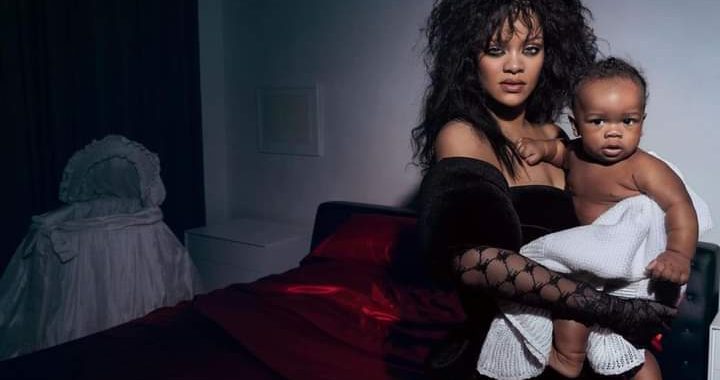 Rihanna pose en couverture du « Vogue » avec sa famille et se confie sur sa nouvelle vie