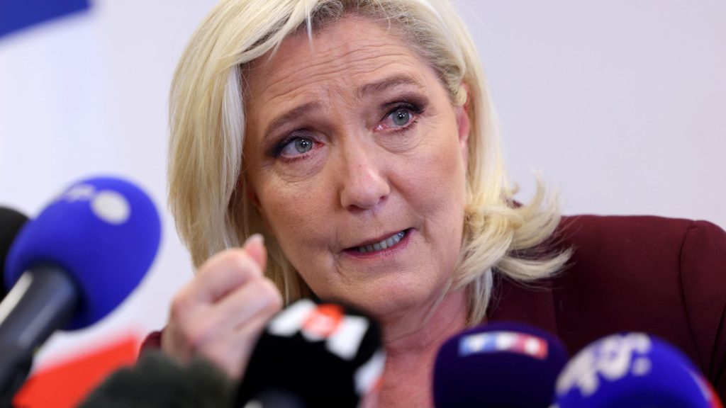 France : yon sondaj montre anpil fransè estime Marine Le Pen gen kalite pou li vin prezidan peyi a