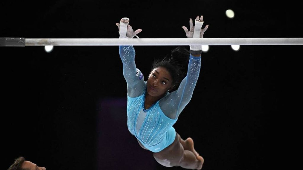 Gymnastique : Simone Biles réussit un saut historique, un mouvement qui porte désormais son nom