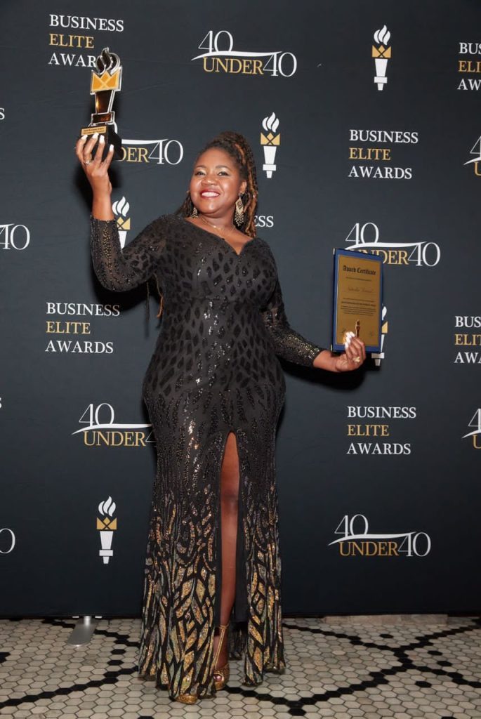 Natacha Daciné reçoit le prix Elite Business Award 40 under 40 aux États-Unis
